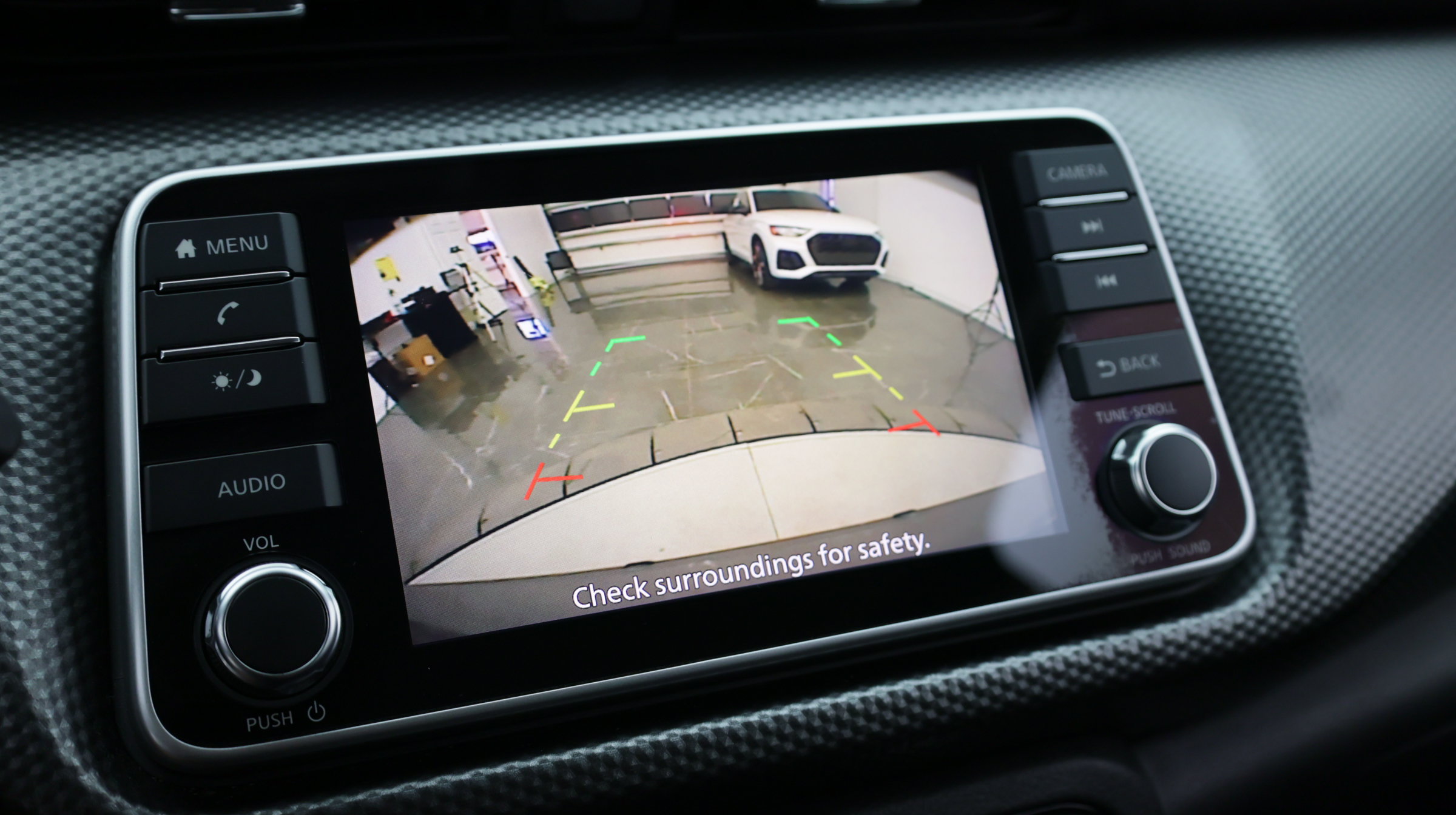 Used 2020 Nissan Kicks SV FWD image 17