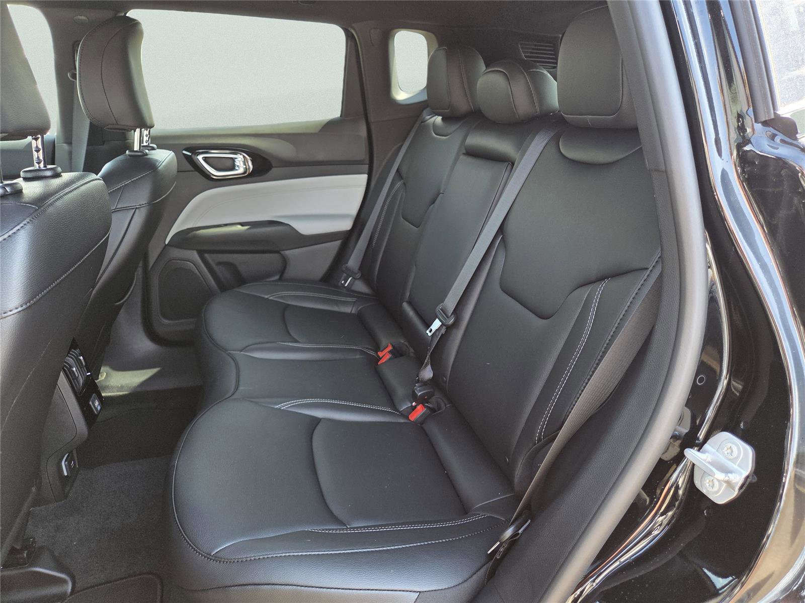 New 2026 Jeep Compass Limited AWD/4WD image 21