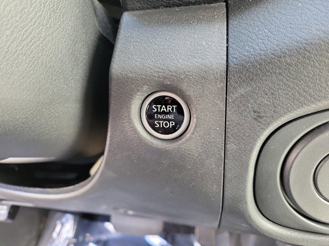 Used 2024 Nissan Frontier SV w/ Tow Package image 29