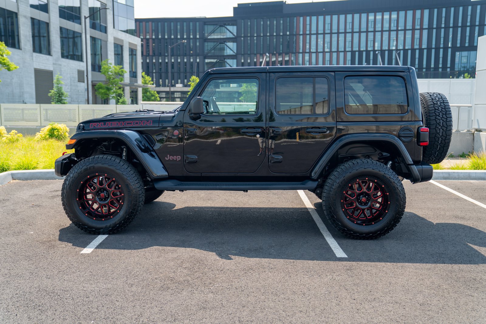 Used 2021 Jeep Wrangler Unlimited Rubicon AWD/4WD video 2