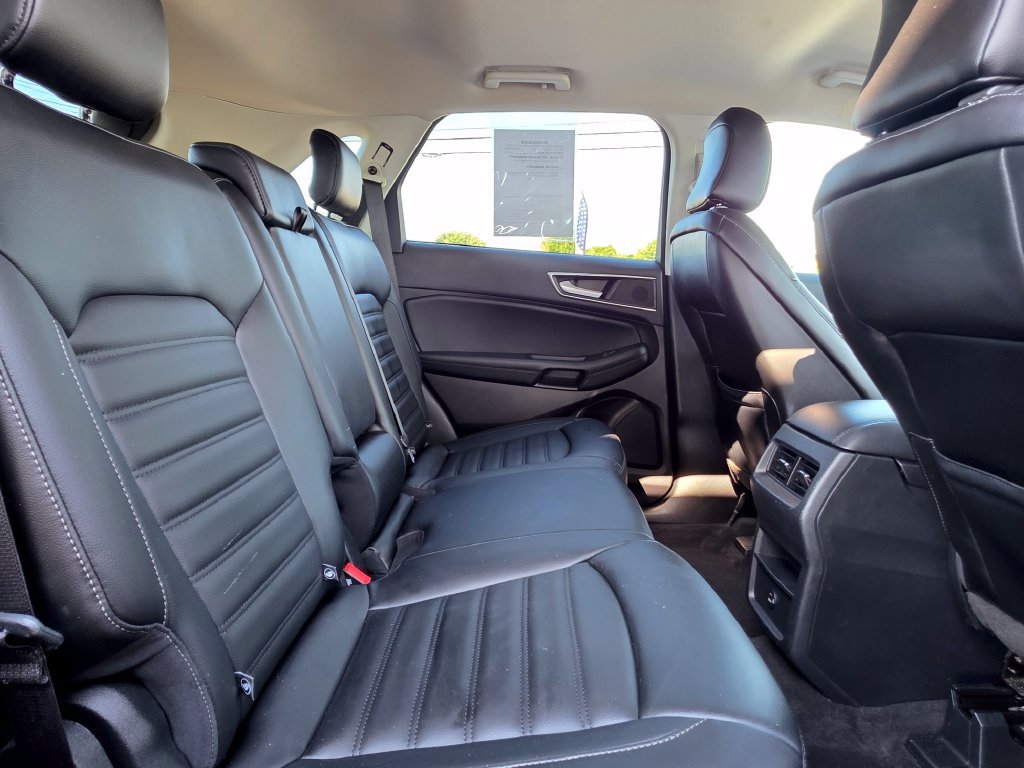 Used 2021 Ford Edge SEL FWD image 21