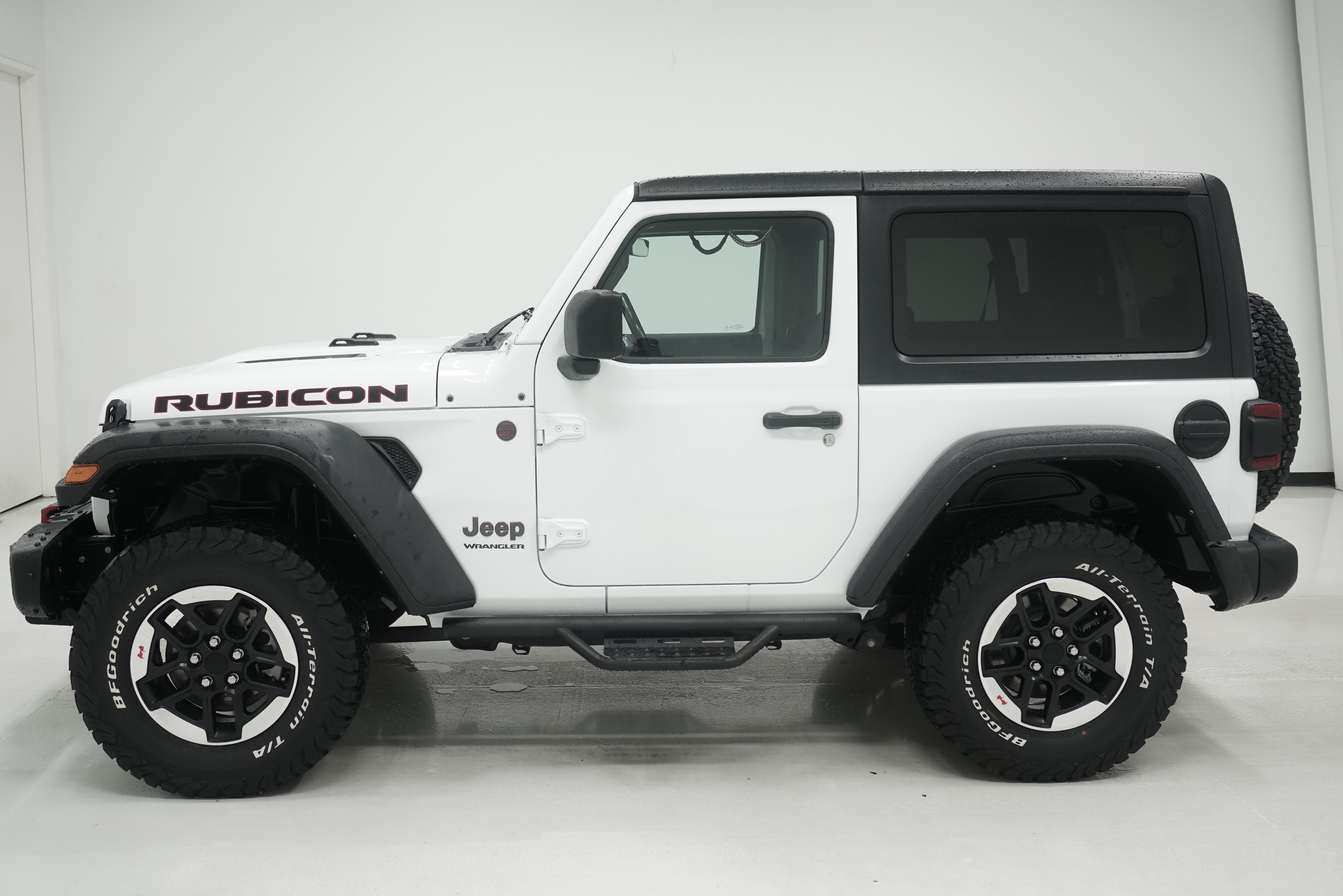 Used 2022 Jeep Wrangler Rubicon w/ Steel Bumper Group AWD/4WD image 7