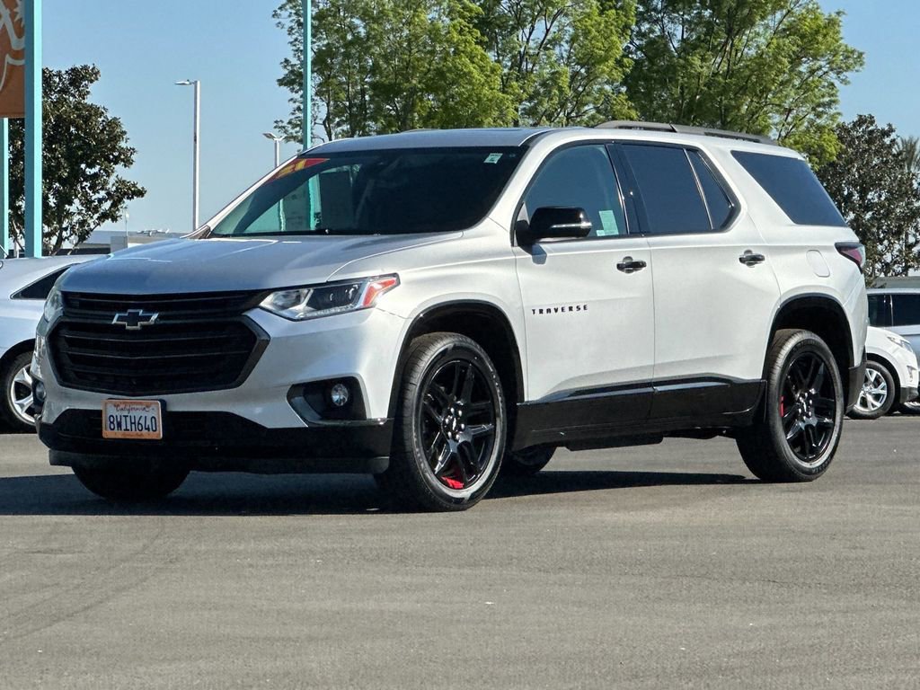 Used 2021 Chevrolet Traverse Premier w/ Redline Edition FWD image 7