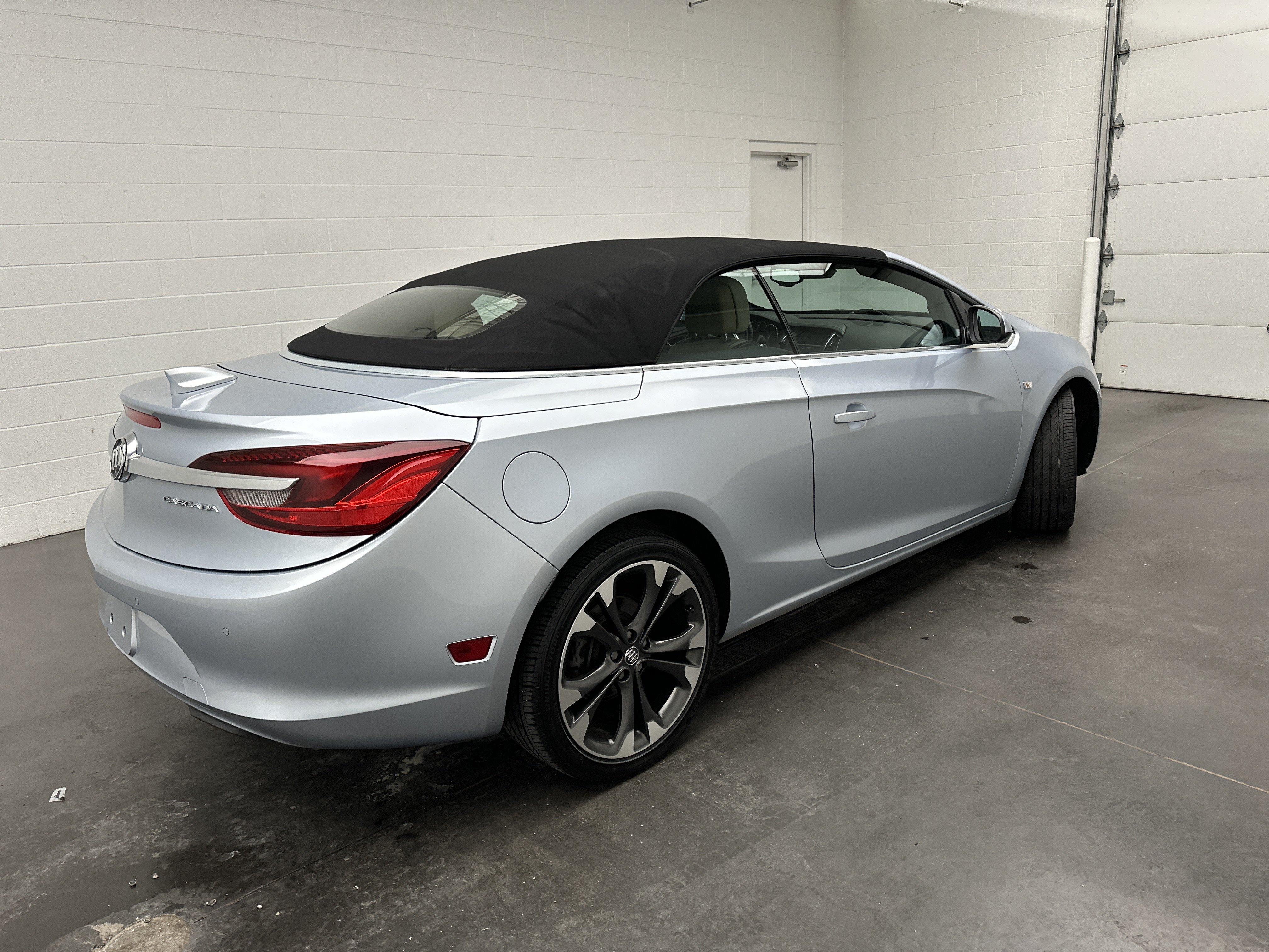 Used 2016 Buick Cascada Premium FWD image 9