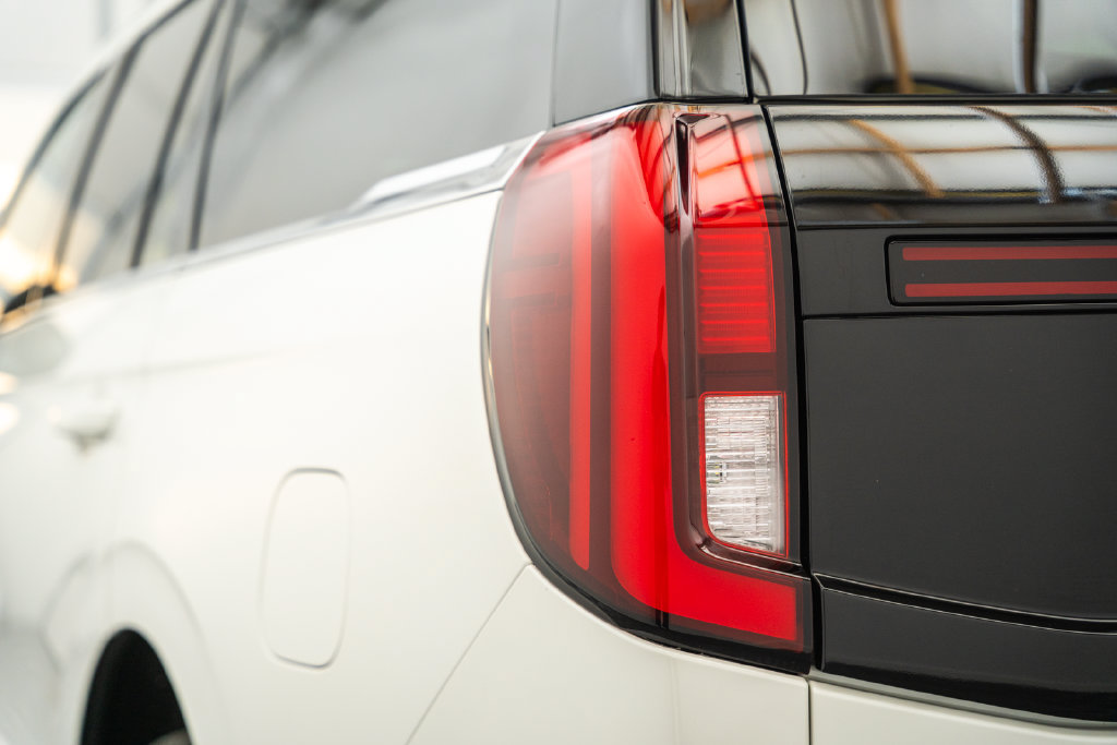 Certified 2026 Ford Expedition King Ranch AWD/4WD image 8