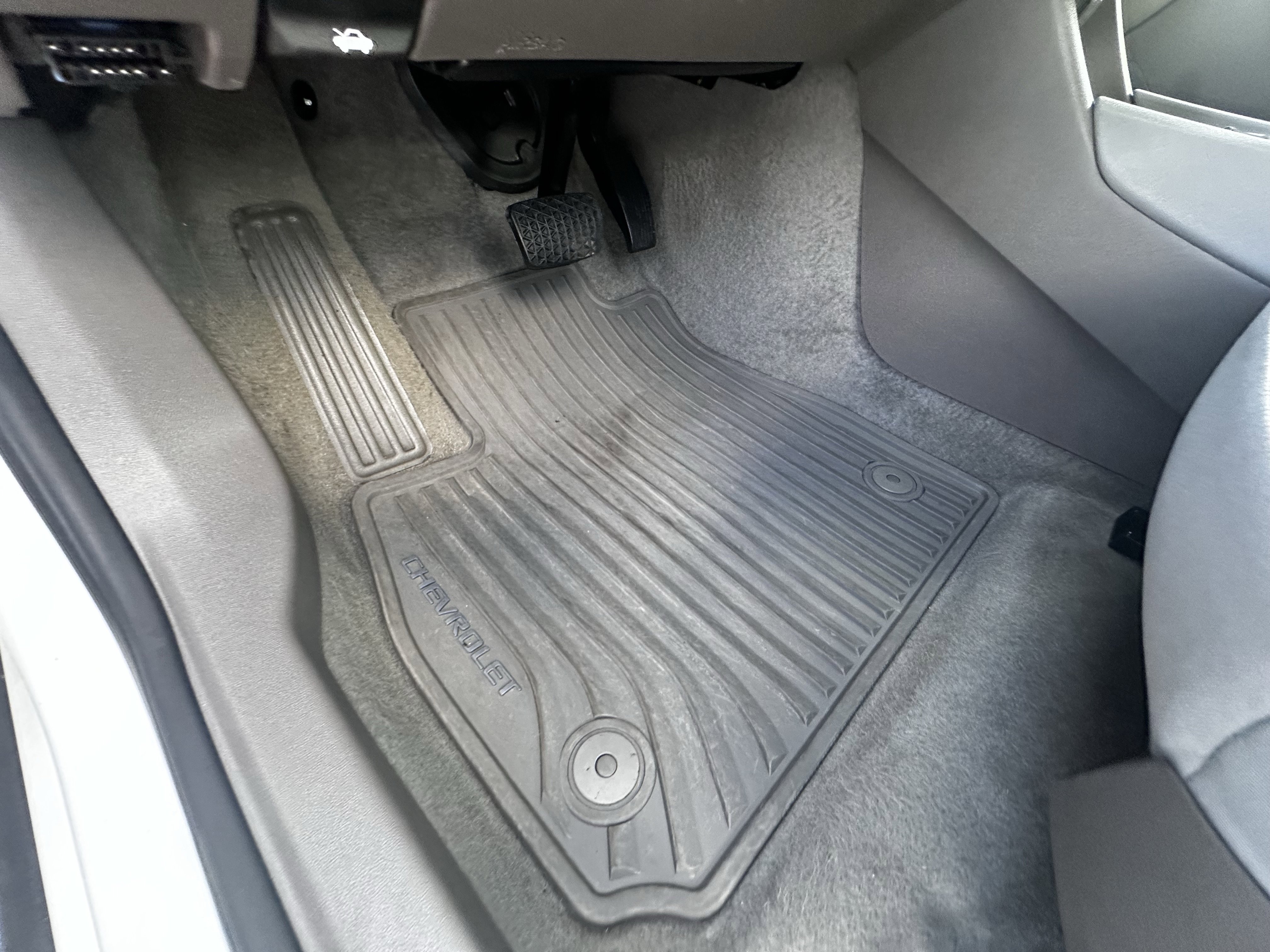 Used 2024 Chevrolet Malibu LS w/ Driver Confidence Package image 9