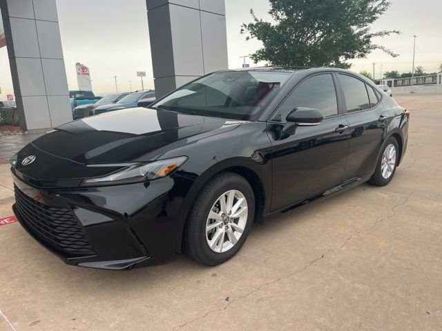 Used 2025 Toyota Camry LE w/ Convenience Package