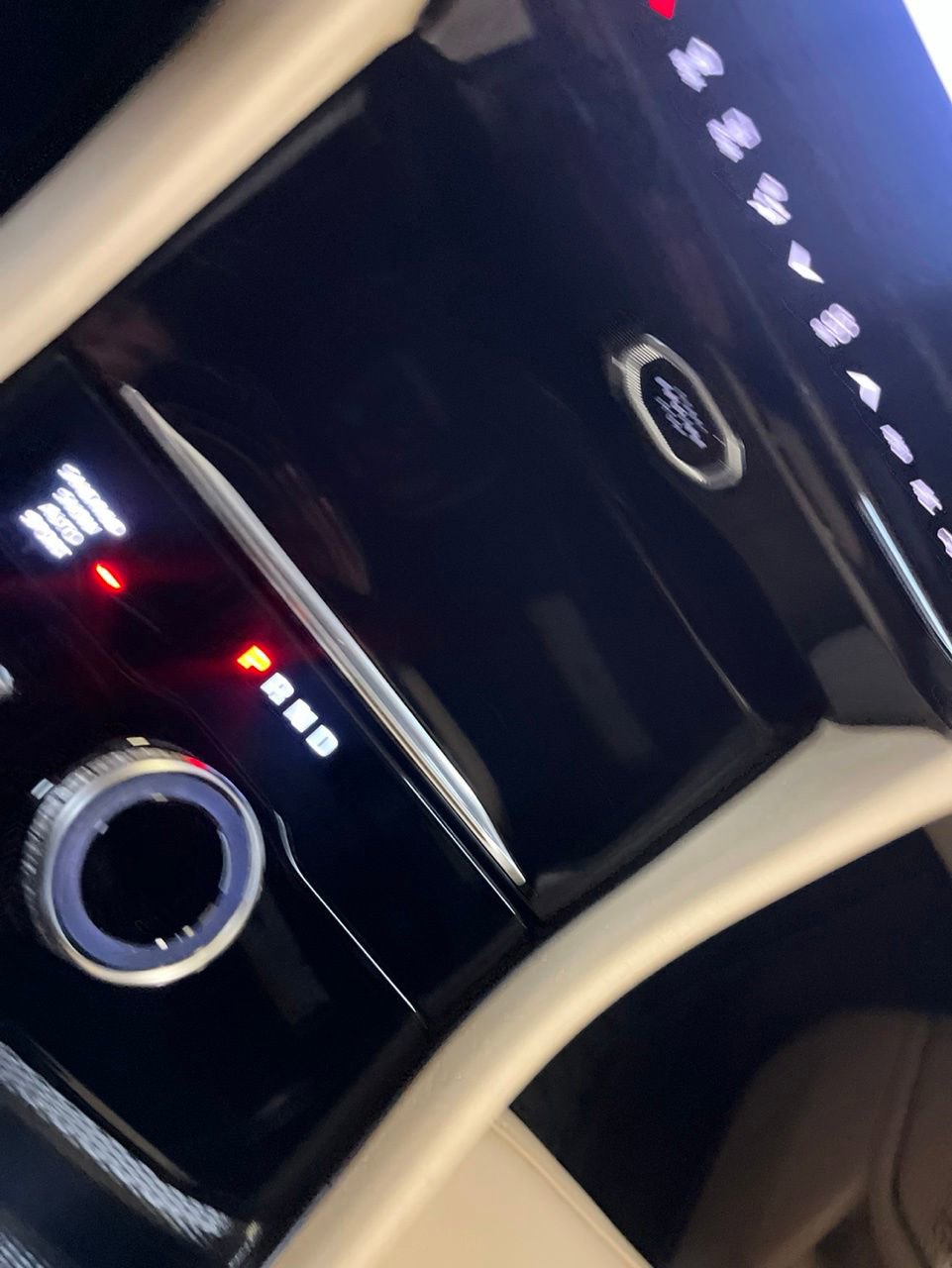 New 2026 Jeep Grand Cherokee L Limited w/ Limited Altitude Package AWD/4WD image 19