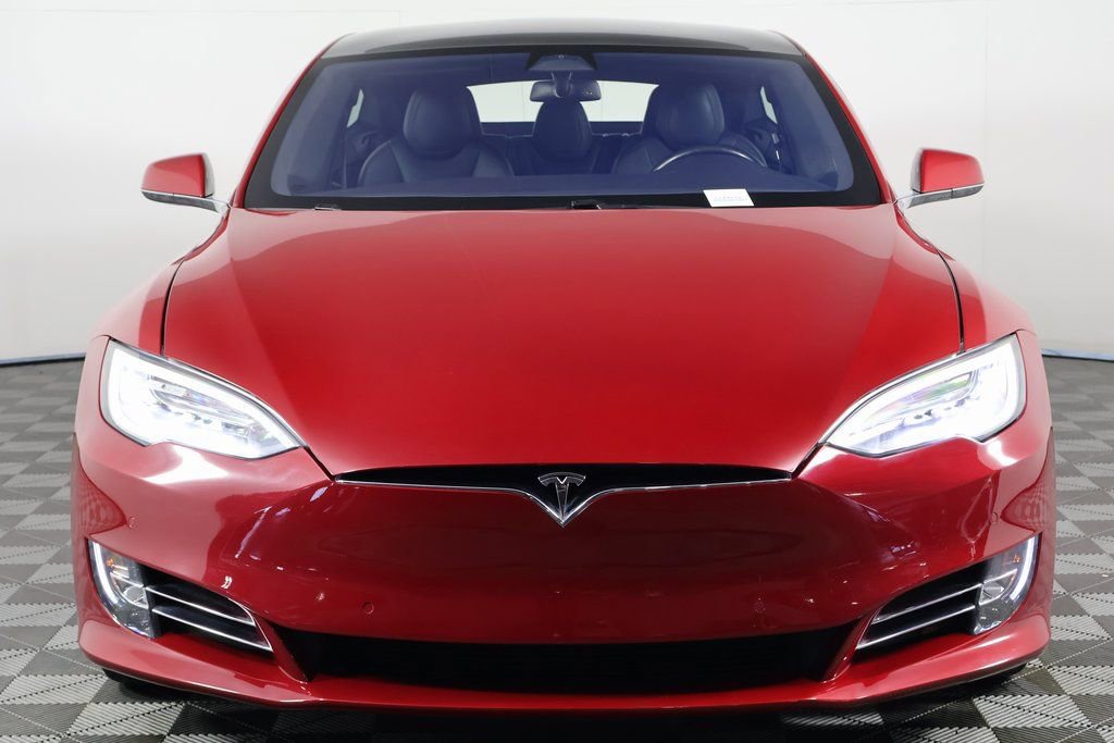 Used 2020 Tesla Model S Performance image 2