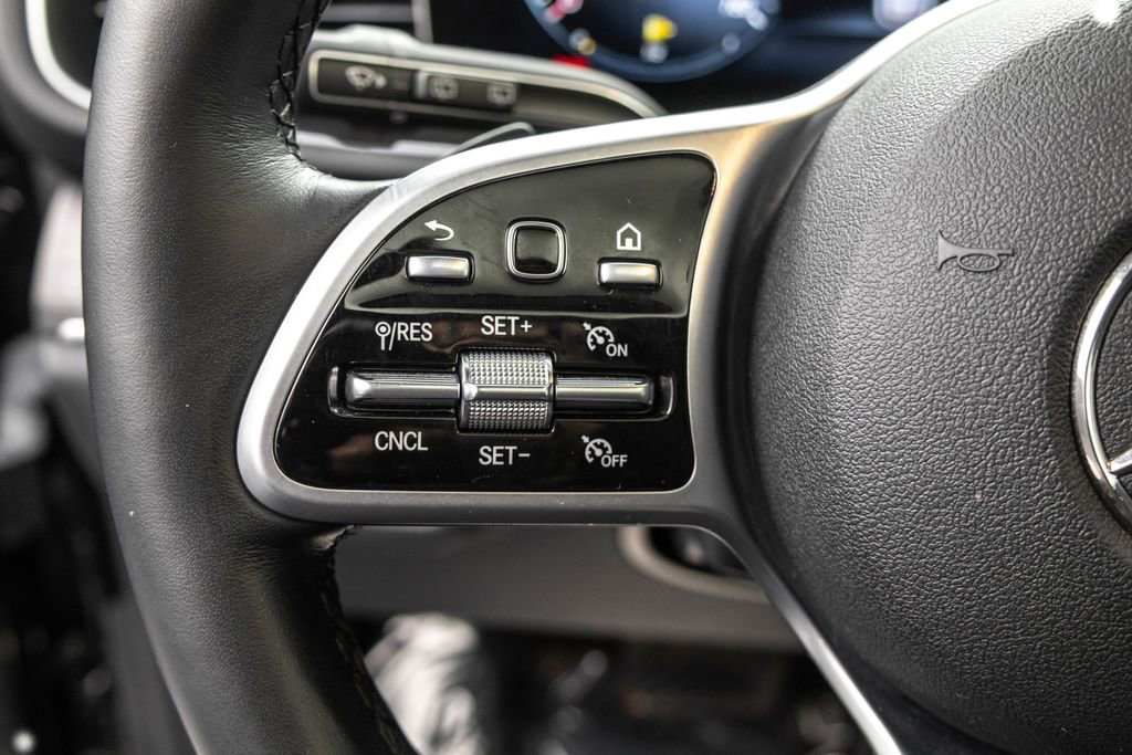 Used 2022 Mercedes-Benz GLE 350 4MATIC image 14