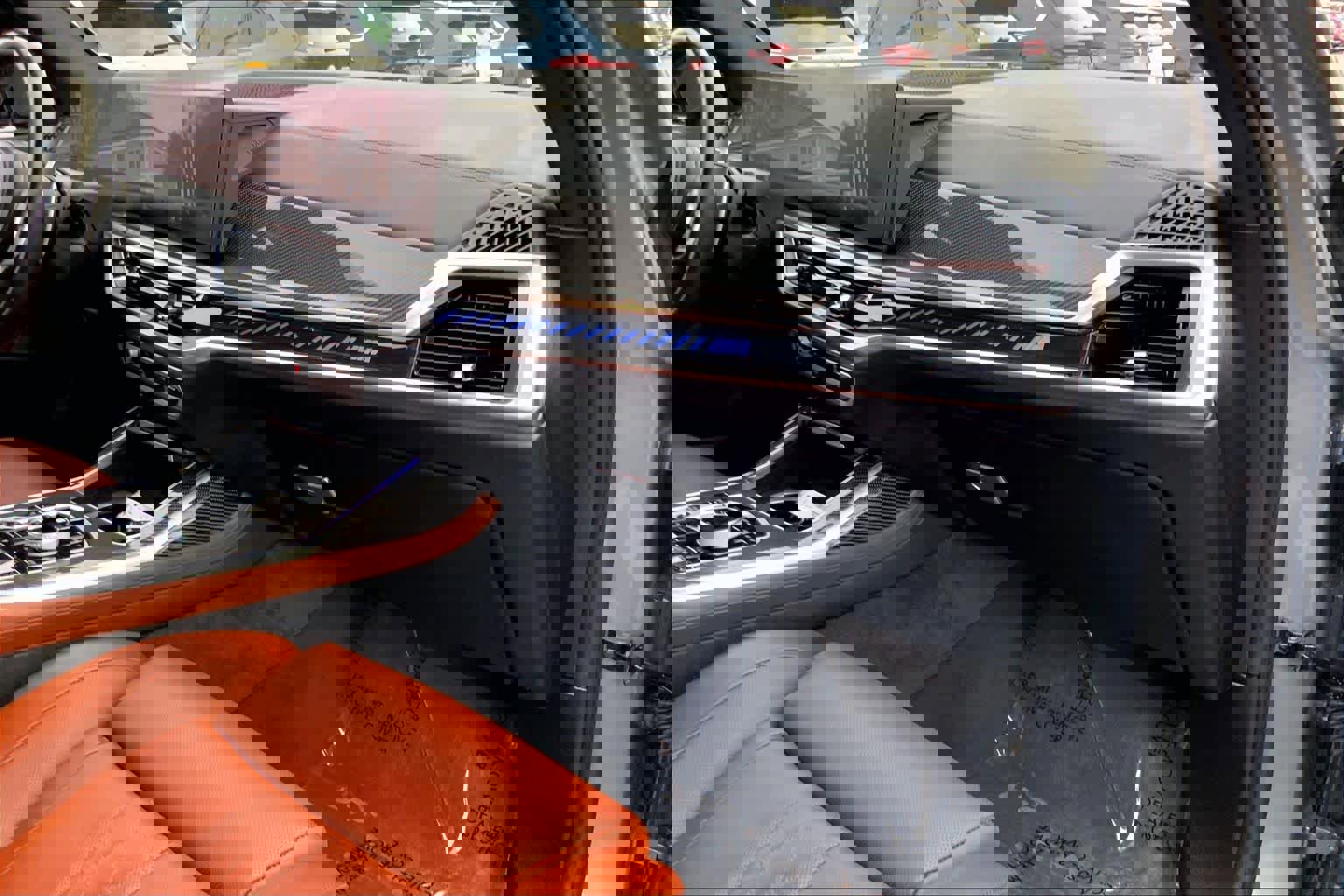 Certified 2025 BMW X7 M60i image 18