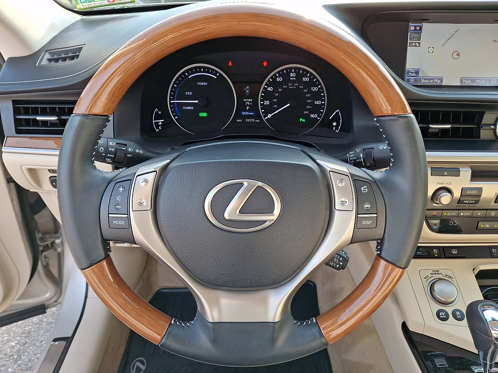 Used 2013 Lexus ES 300h w/ Luxury Pkg FWD image 20