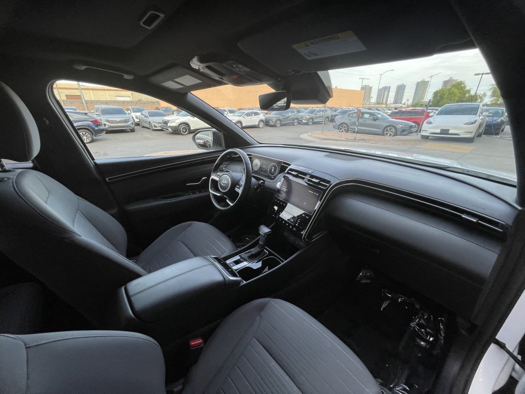 Used 2023 Hyundai Santa Cruz SEL Premium w/ Cargo Package AWD/4WD image 21