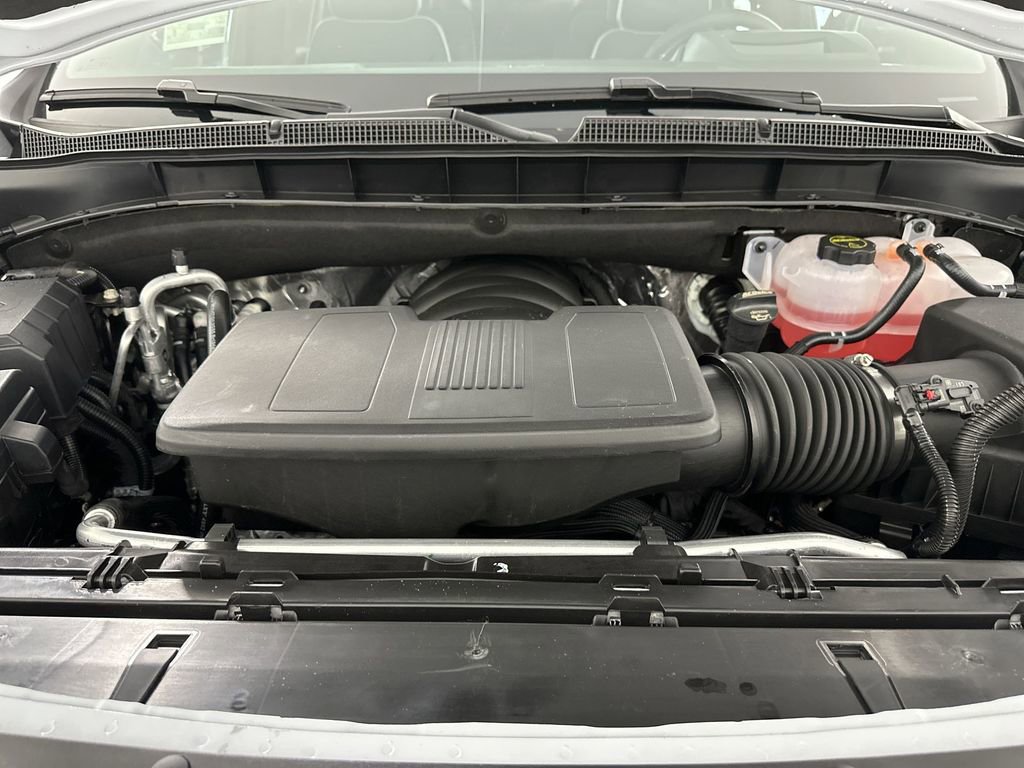 New 2026 Chevrolet Suburban Premier image 30