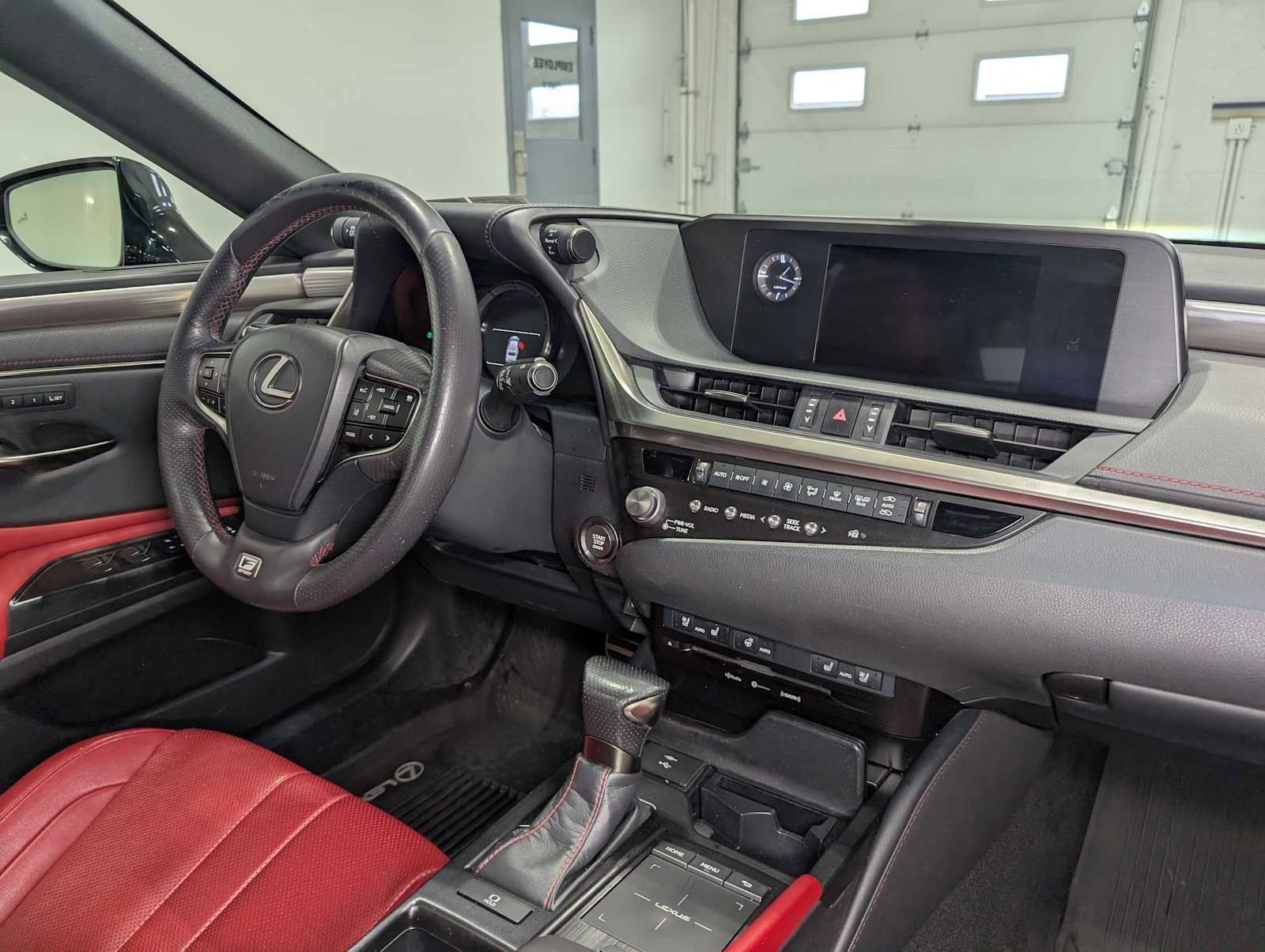 Used 2021 Lexus ES 250 F Sport w/ Accessory Package image 44