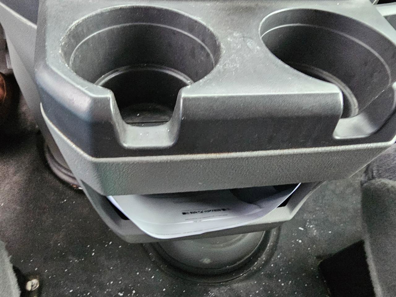 Used 2010 Ford E-350 and Econoline 350 Super Duty RWD image 36