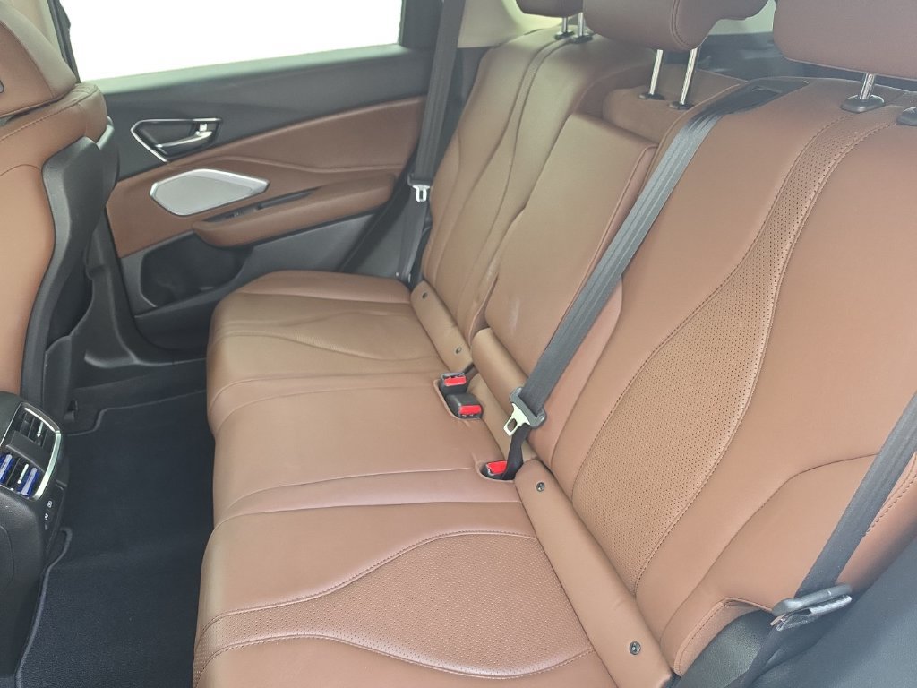 Used 2019 Acura RDX w/ Technology Package AWD/4WD image 13