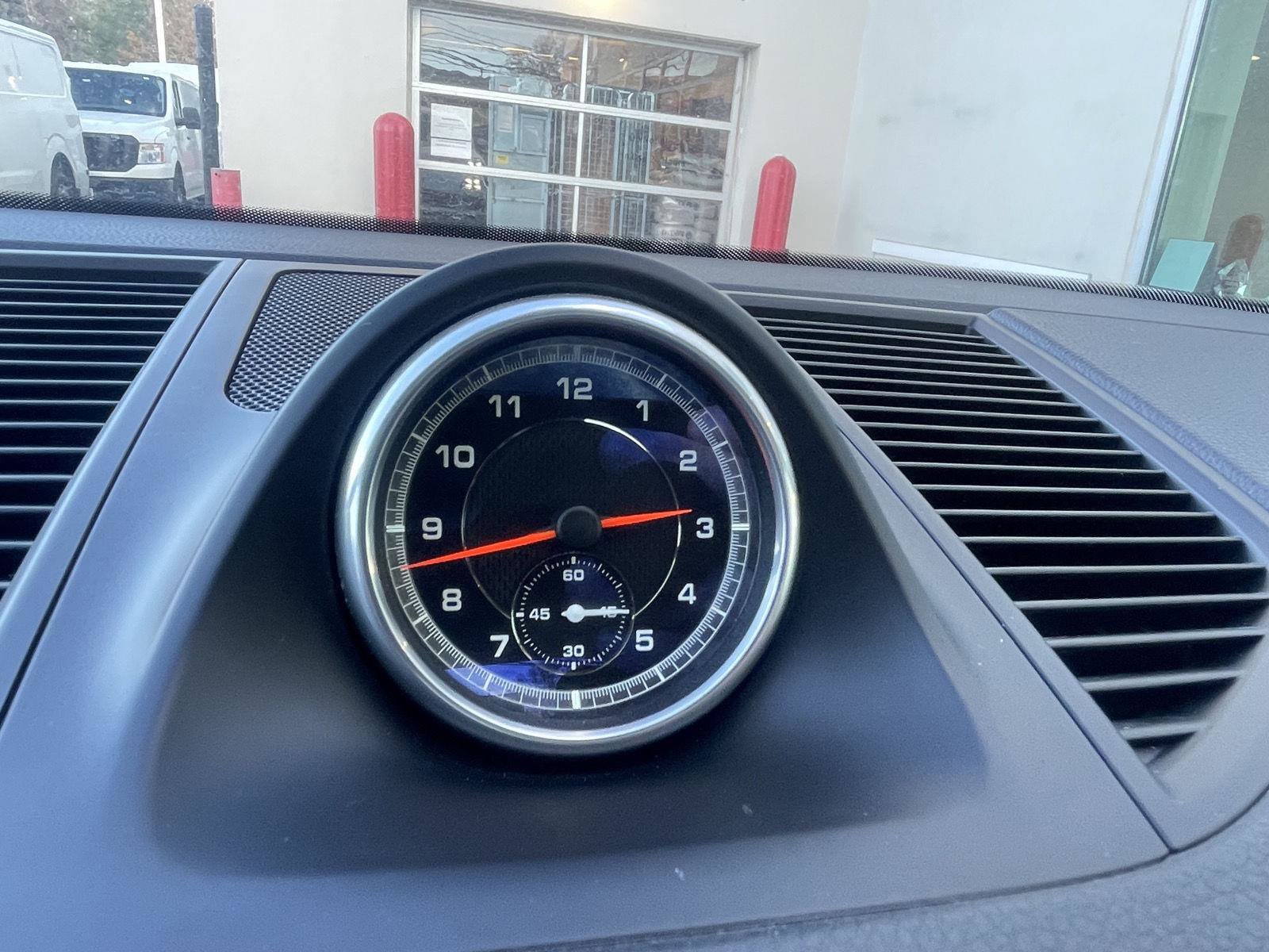 Used 2021 Porsche Macan image 19