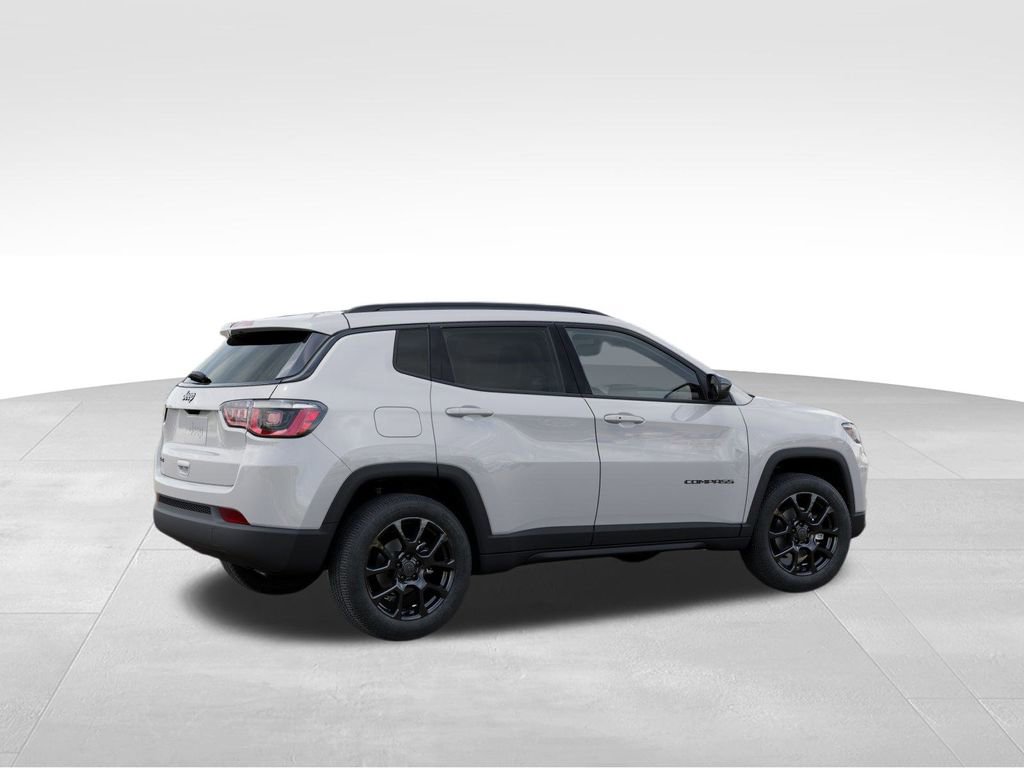 New 2026 Jeep Compass Latitude image 5