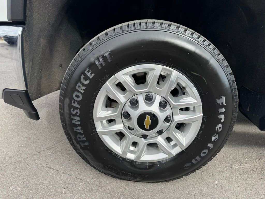 Used 2025 Chevrolet Silverado 2500 LT w/ Convenience Package AWD/4WD image 27
