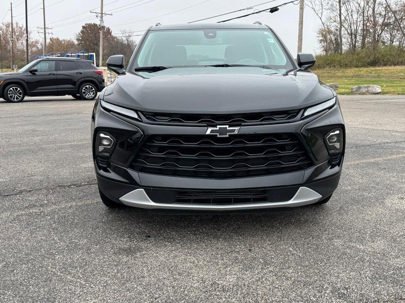 Certified 2024 Chevrolet Blazer LT w/ Convenience Package image 8