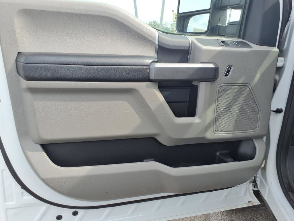 Used 2022 Ford F250 4x4 Regular Cab Super Duty image 31