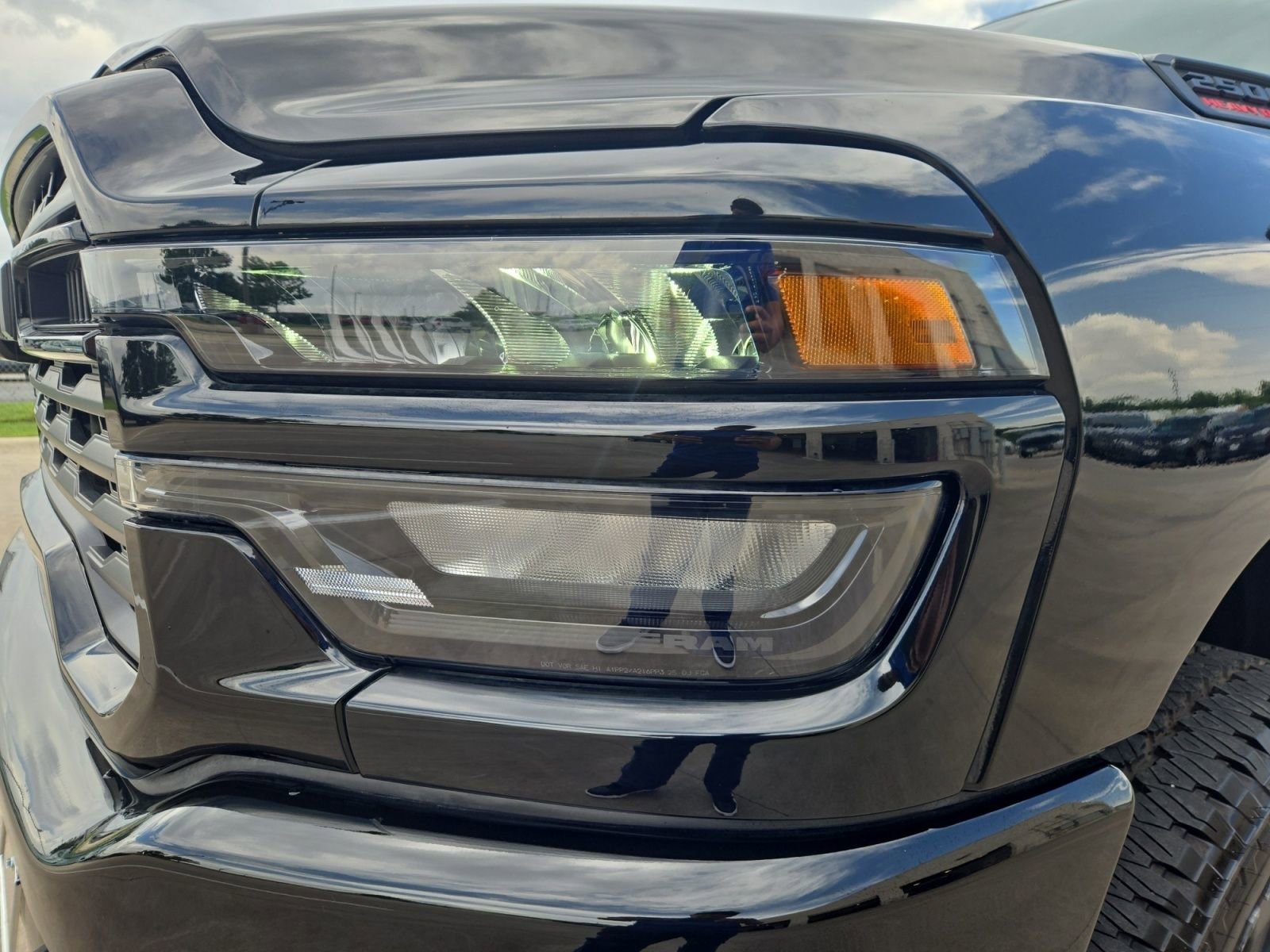 Used 2025 RAM 2500 Big Horn AWD/4WD image 10