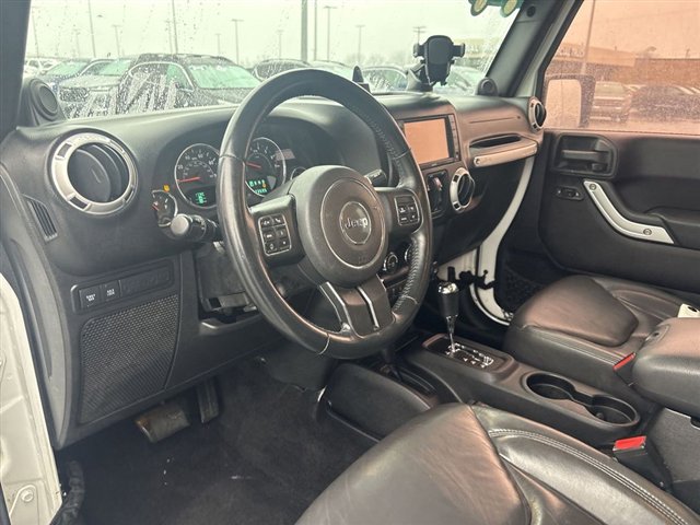 Used 2014 Jeep Wrangler Unlimited Rubicon w/ Dual Top Group image 10