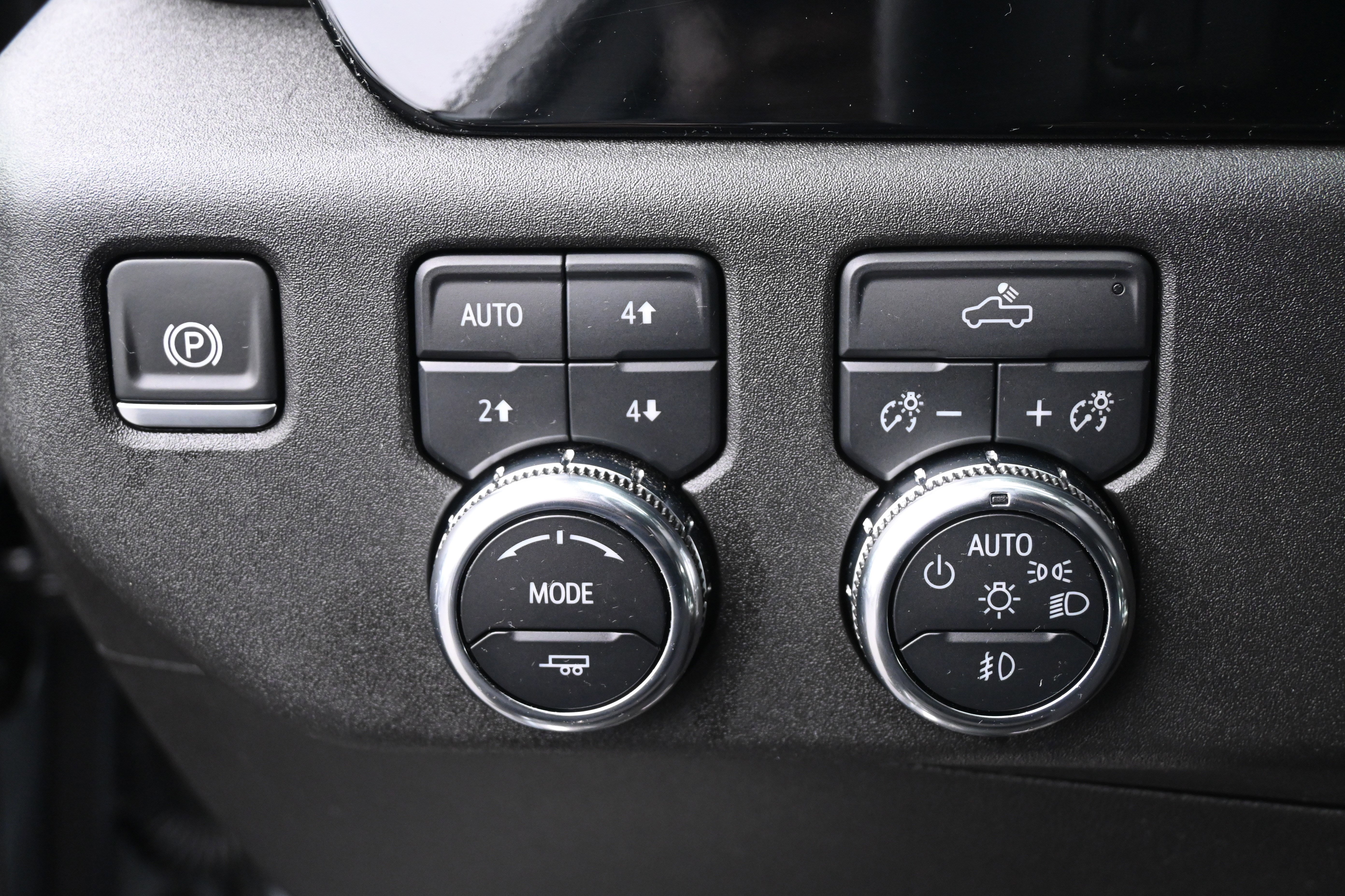 Used 2025 GMC Sierra 1500 Elevation image 27