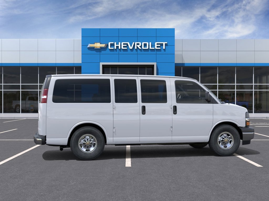 New 2027 Chevrolet Express 2500 LT w/ LT Preferred Equipment Group RWD image 5