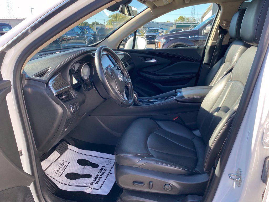 Used 2018 Buick Envision Essence FWD image 13
