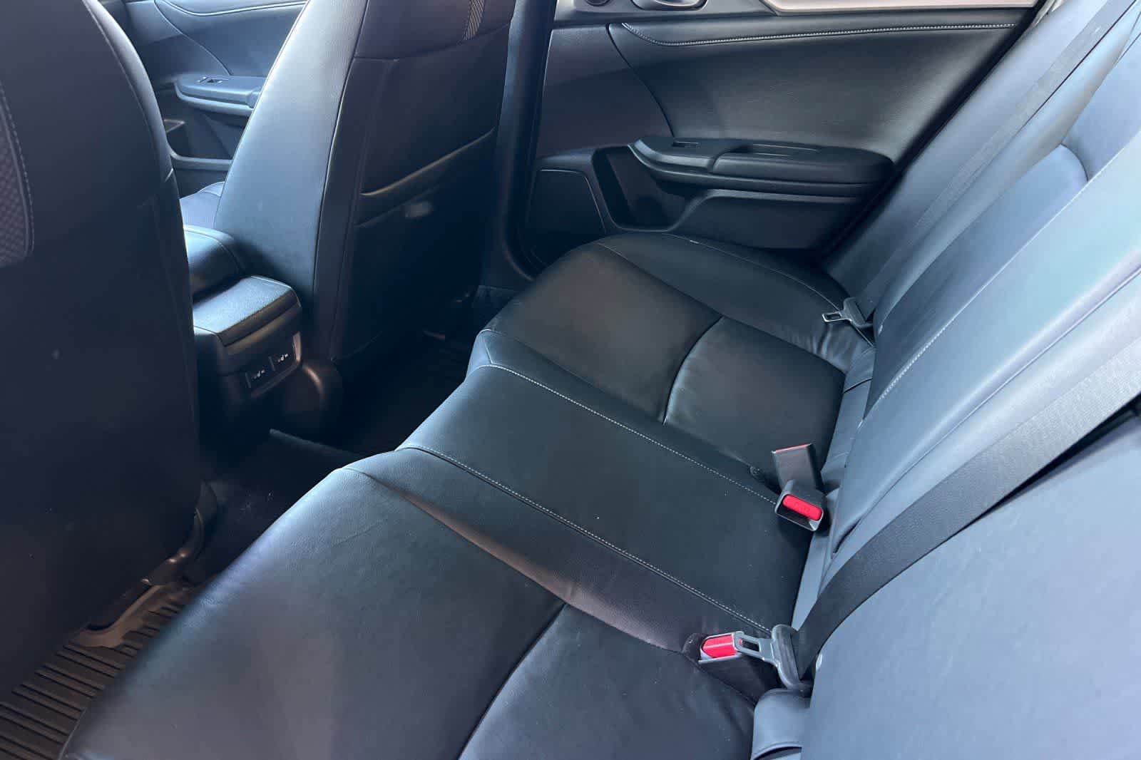 Used 2021 Honda Civic Sport Touring image 5