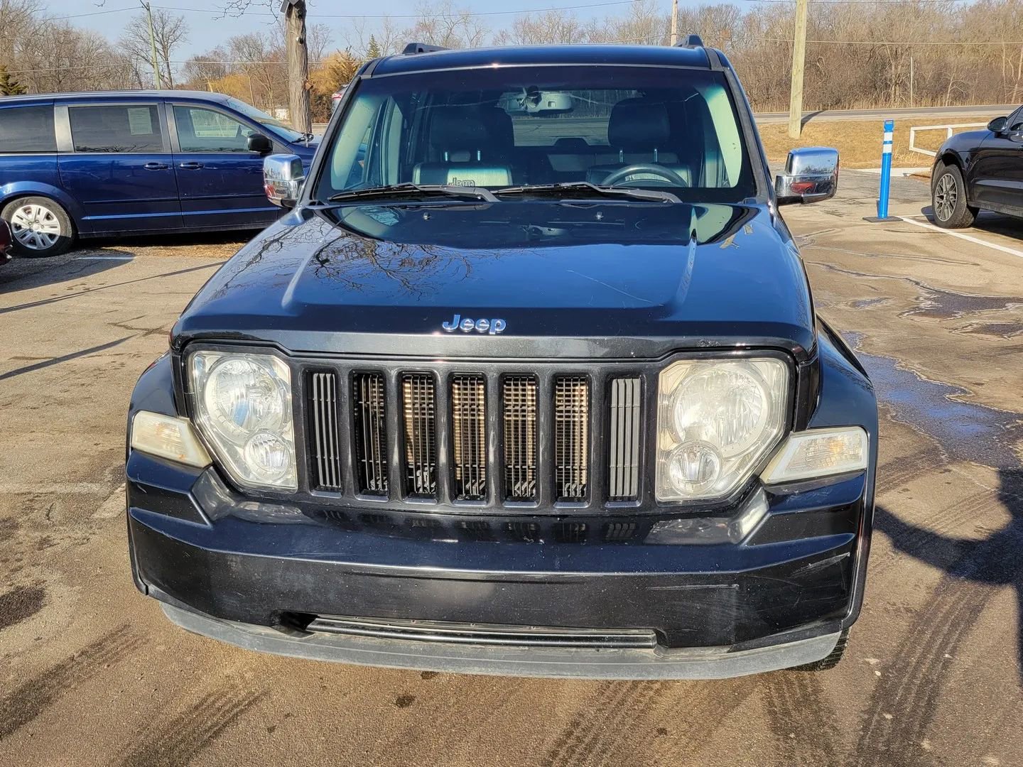 Used 2012 Jeep Liberty Sport AWD/4WD image 9