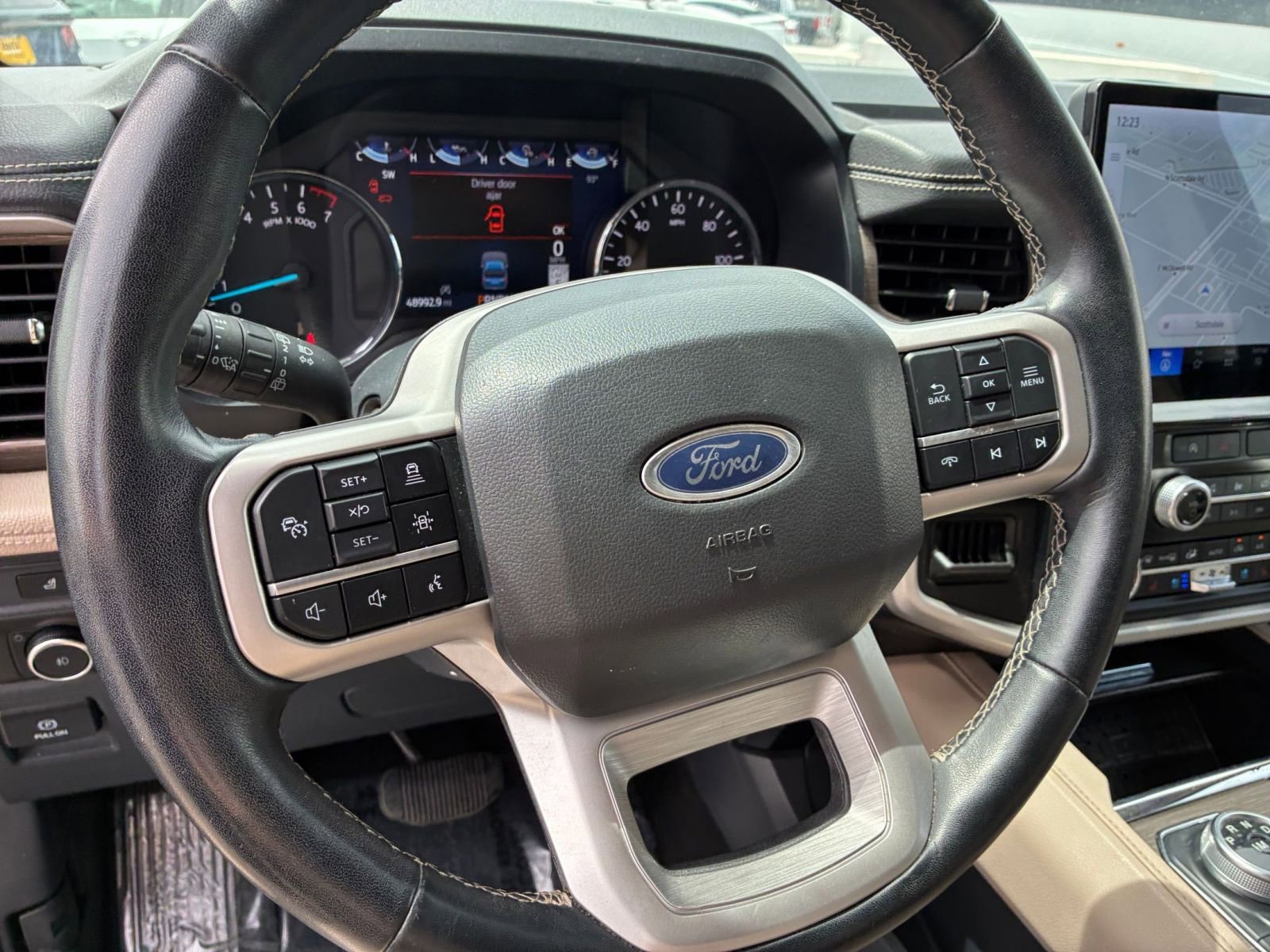 Used 2024 Ford Expedition Limited RWD image 31