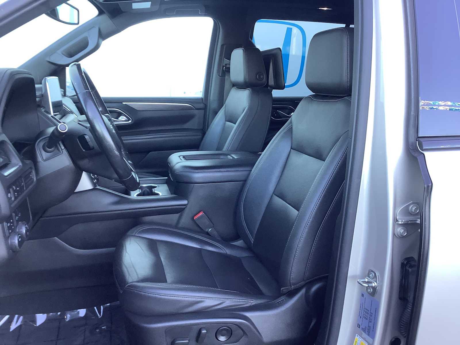 Used 2021 Chevrolet Tahoe Z71 w/ Rear Media and Nav Package image 11