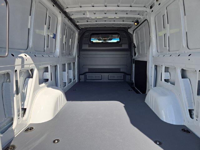 New 2026 Mercedes-Benz Sprinter 2500 image 31