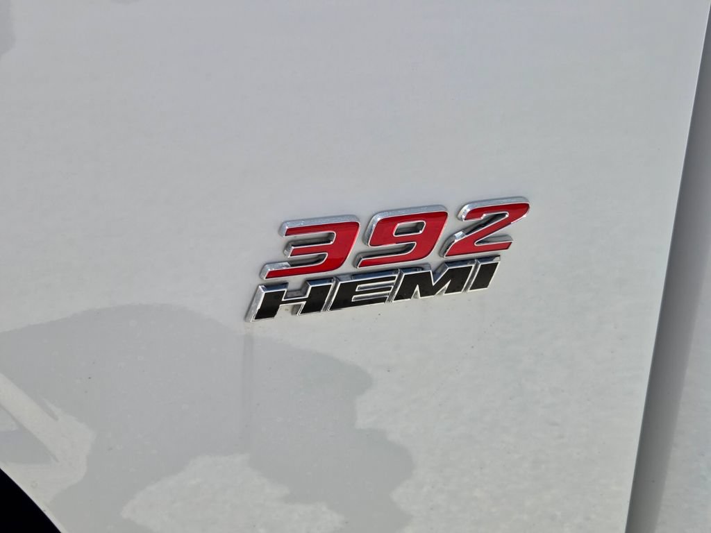 Used 2018 Dodge Challenger SRT RWD image 12