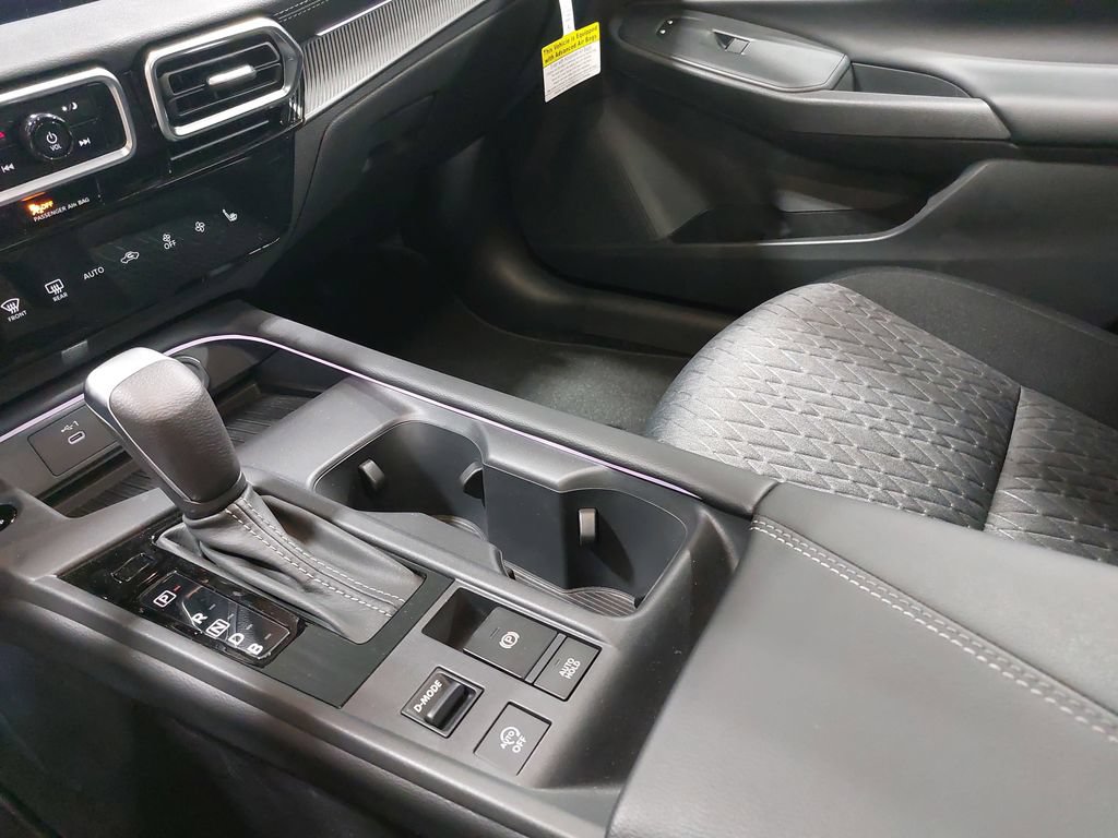 New 2026 Nissan Sentra SV w/ SV Convenience Package FWD image 24