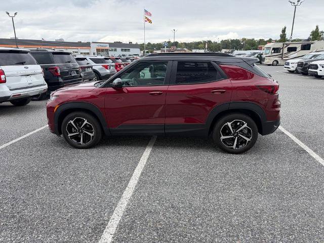 Used 2023 Chevrolet TrailBlazer RS w/ Sun and Liftgate Package FWD image 4