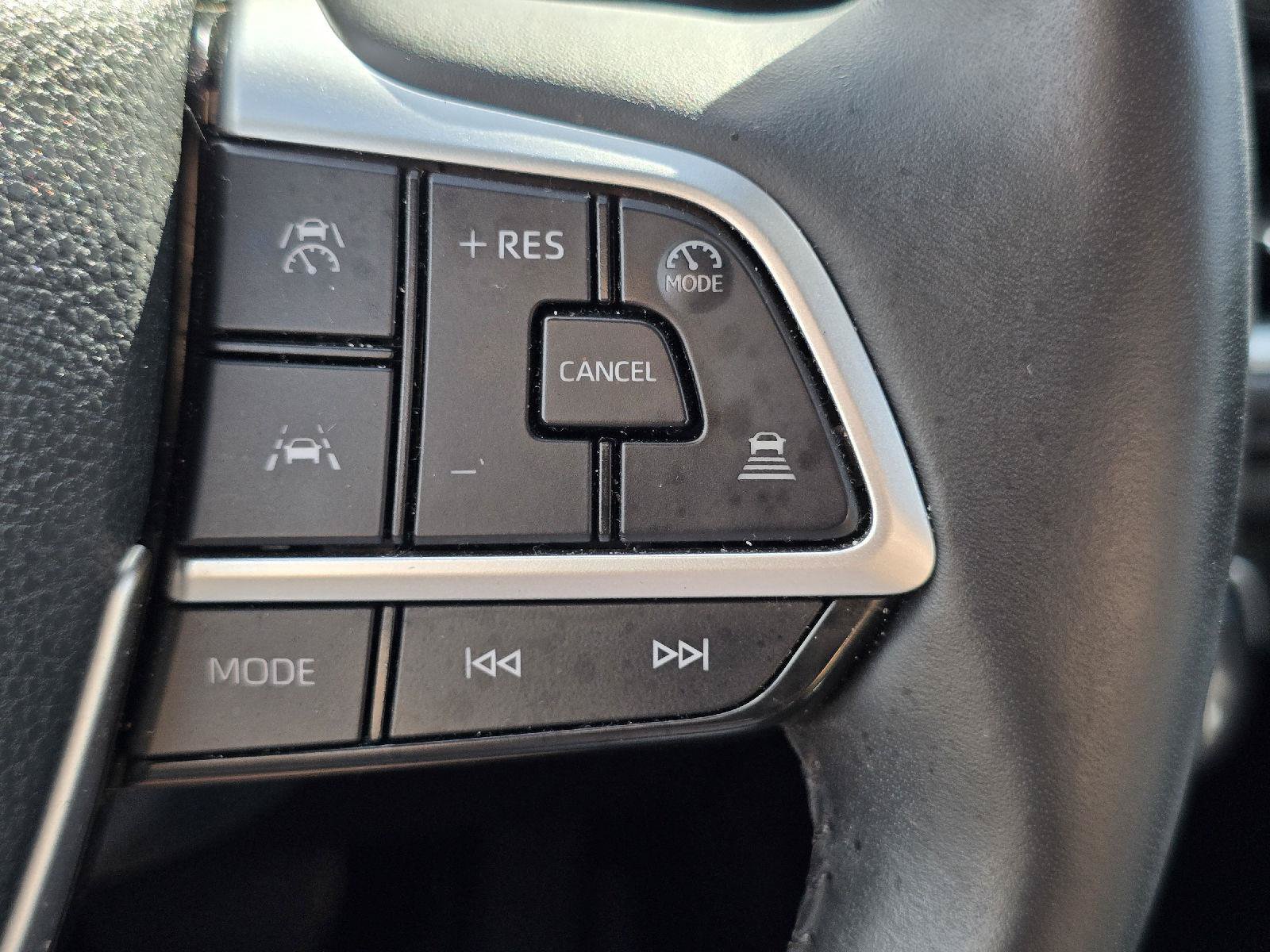 Used 2025 Toyota Grand Highlander AWD Hybrid image 32