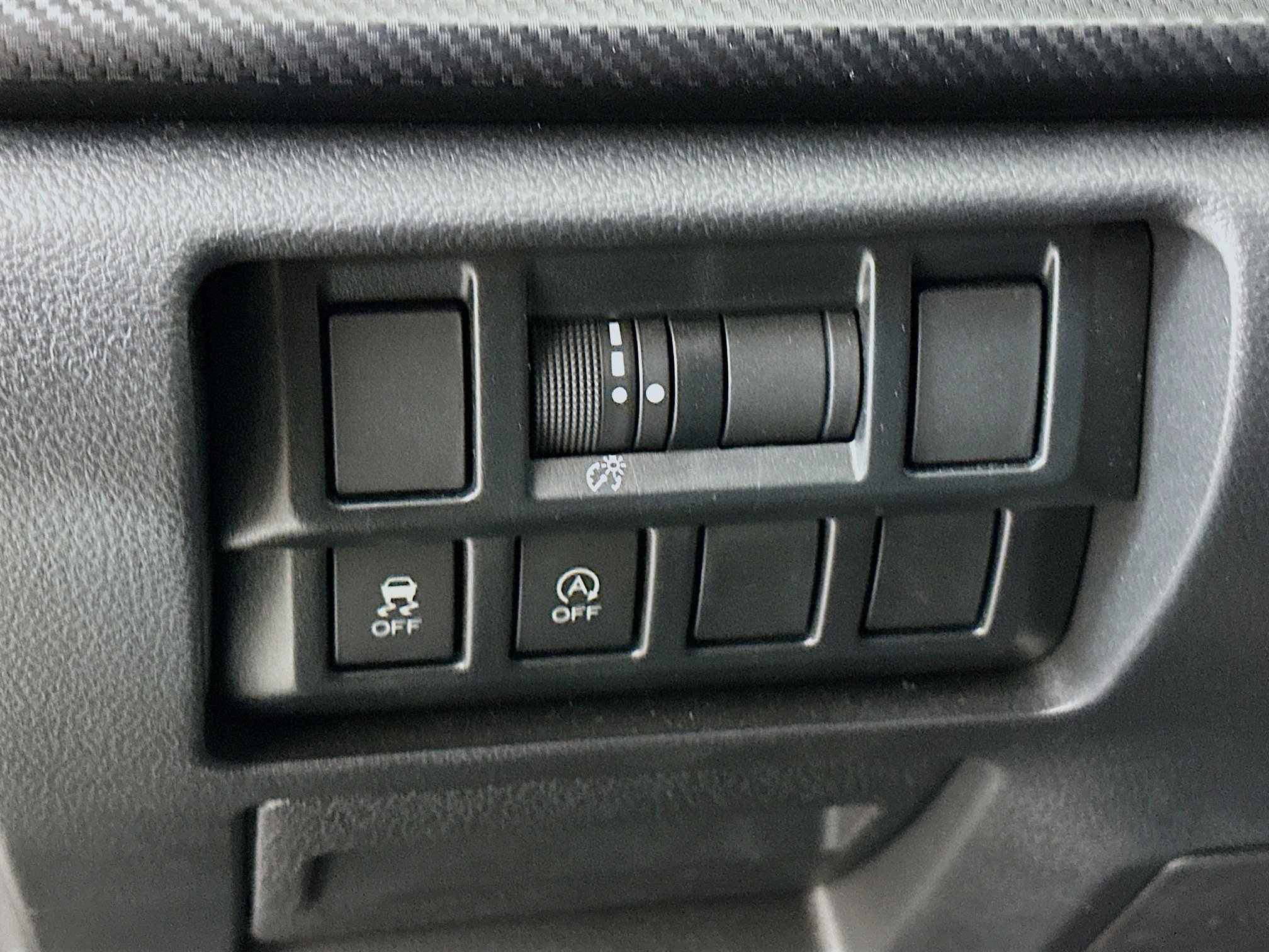 Used 2020 Subaru Crosstrek 2.0i Premium w/ Popular Package #3 image 17