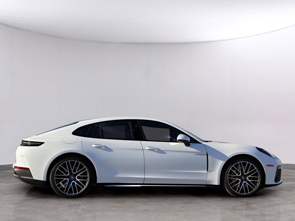 New 2026 Porsche Panamera 4 image 9