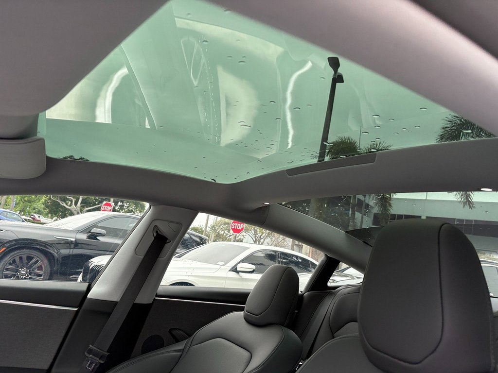 Used 2025 Tesla Model 3 Long Range image 5