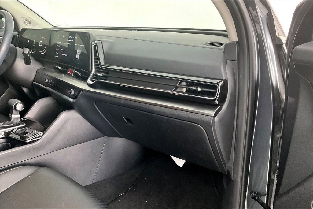 Used 2023 Kia Sportage EX image 21