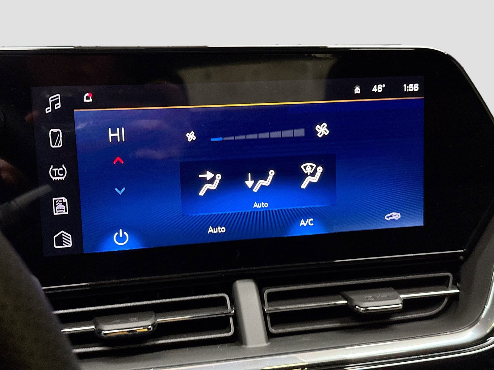 New 2026 Chevrolet Trax RS w/ Sunroof Package image 19