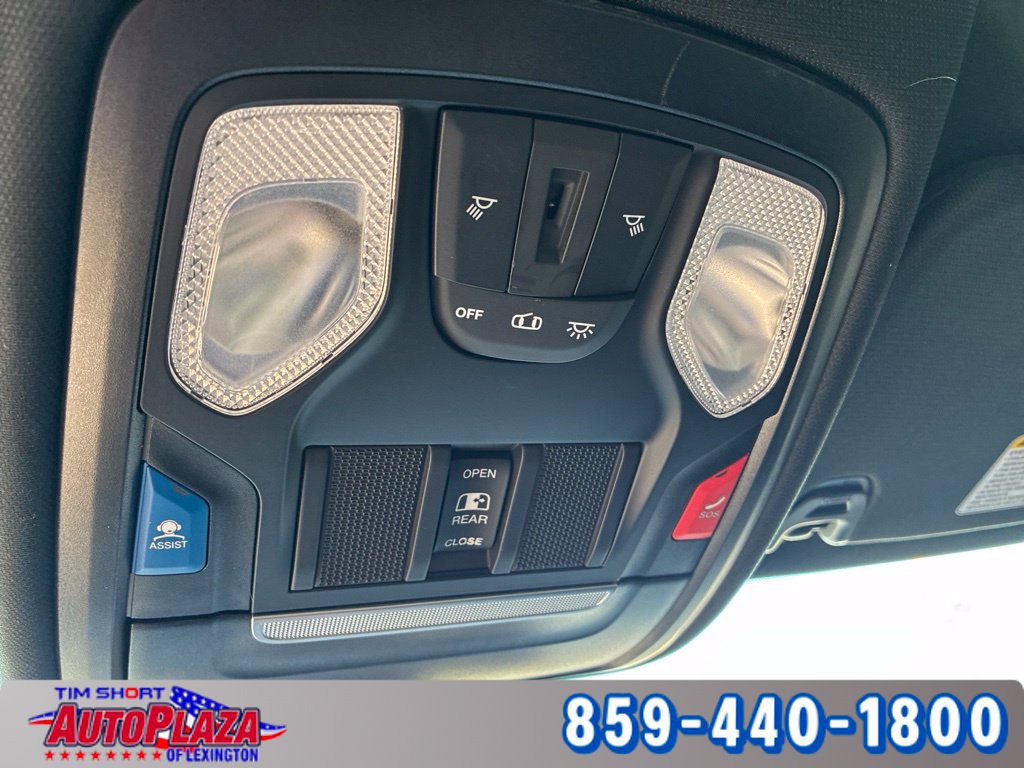 Used 2023 RAM 1500 Big Horn AWD/4WD image 34