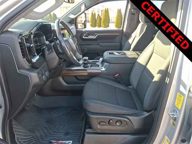 Used 2022 Chevrolet Silverado 1500 RST w/ Convenience Package II image 14