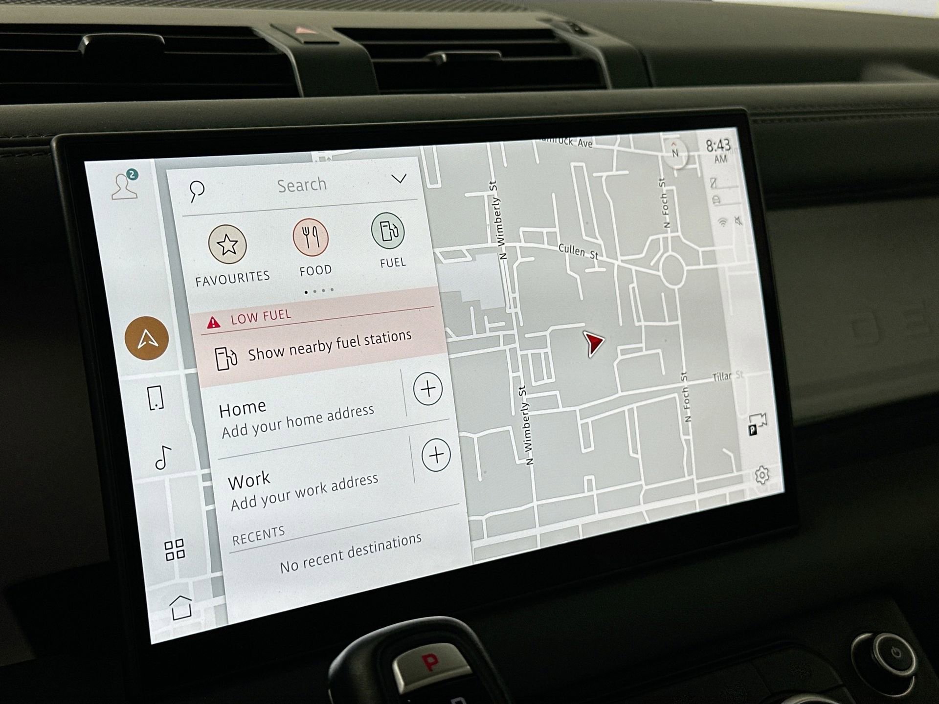 Used 2024 Land Rover Defender 110 SE image 14