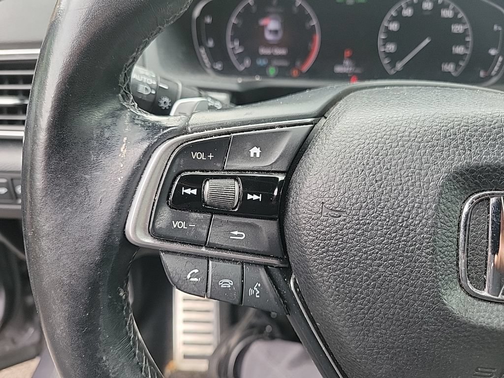 Used 2018 Honda Accord Sport image 16