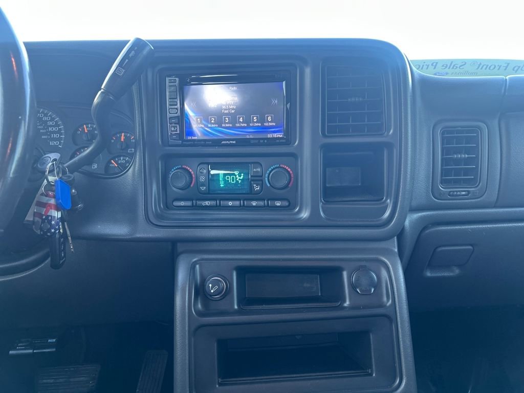 Used 2005 Chevrolet Silverado 3500 LT w/ Heavy-Duty Power Package image 24